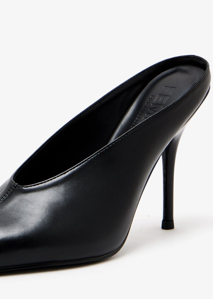 xadenmule-black_5.jpg?ts=20251112035653