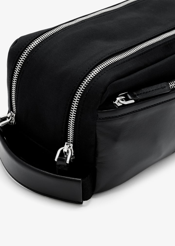 xamtrkl92l0uxcb999_5.jpg?ts=20260226045352