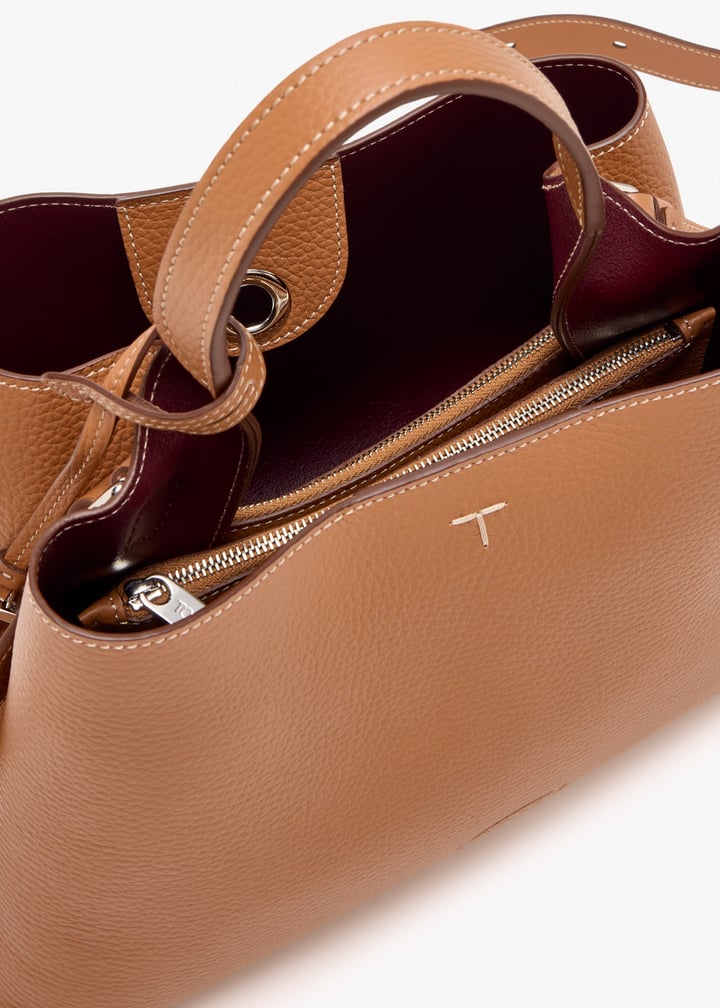 xbwapaj0200qri9p13_7.jpg?ts=20251227020645