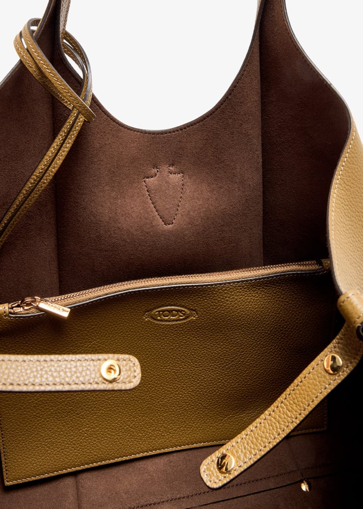 【関税＆送料込み】Tod'S 'Timeless' Medium Brown Leather Cr Tod's Medium T Timeless Leather Tote Bag | Brown | FARFETCH PL