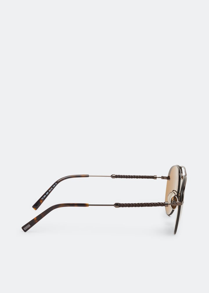 xom03565616agub600_3.jpg?ts=20230403142036