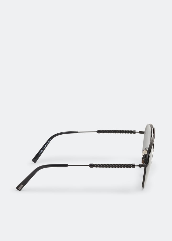 xom03565616agub999_3.jpg?ts=20230406030515