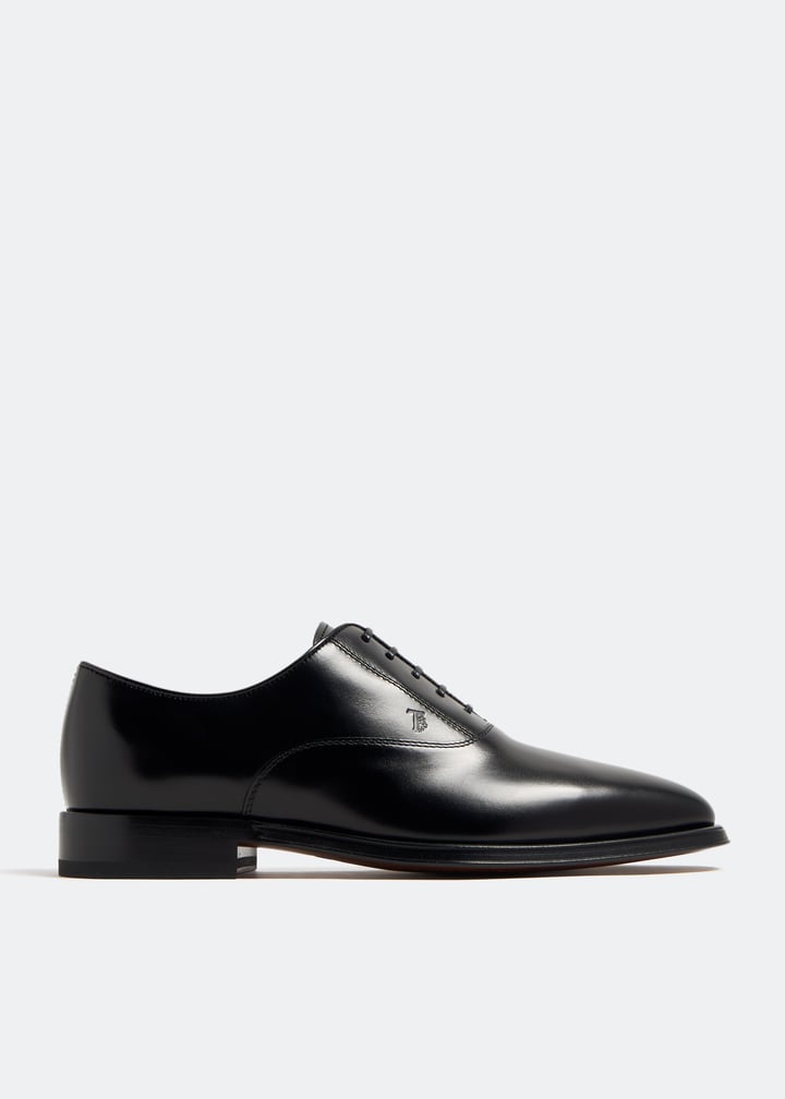 Tod's Oxford lace-up shoes for Men - Black in UAE | Level Shoes