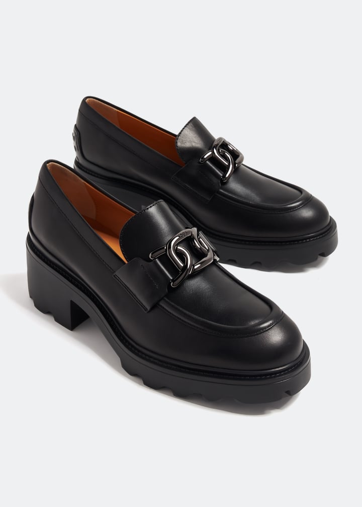 Tod's Leather loafers for Women - Black in UAE | Level Shoes Tod's Leather loafers for Women - Black in UAE | Level Shoes