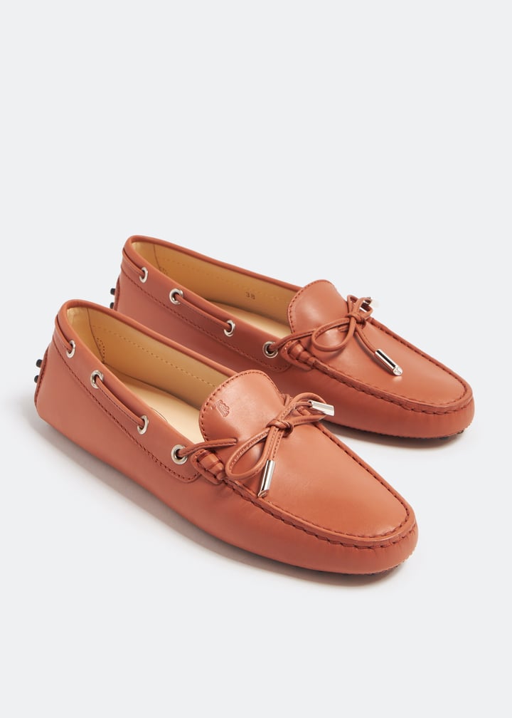 Tod's Gommino bow loafers for Women - Orange in UAE | Level Tod's Gommino bow loafers for Women - Orange in UAE | Level