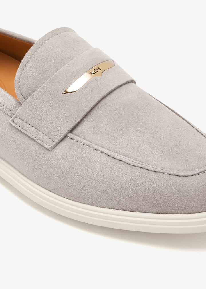 xxw62l0jf00hr0b416_3.jpg?ts=20250201035040