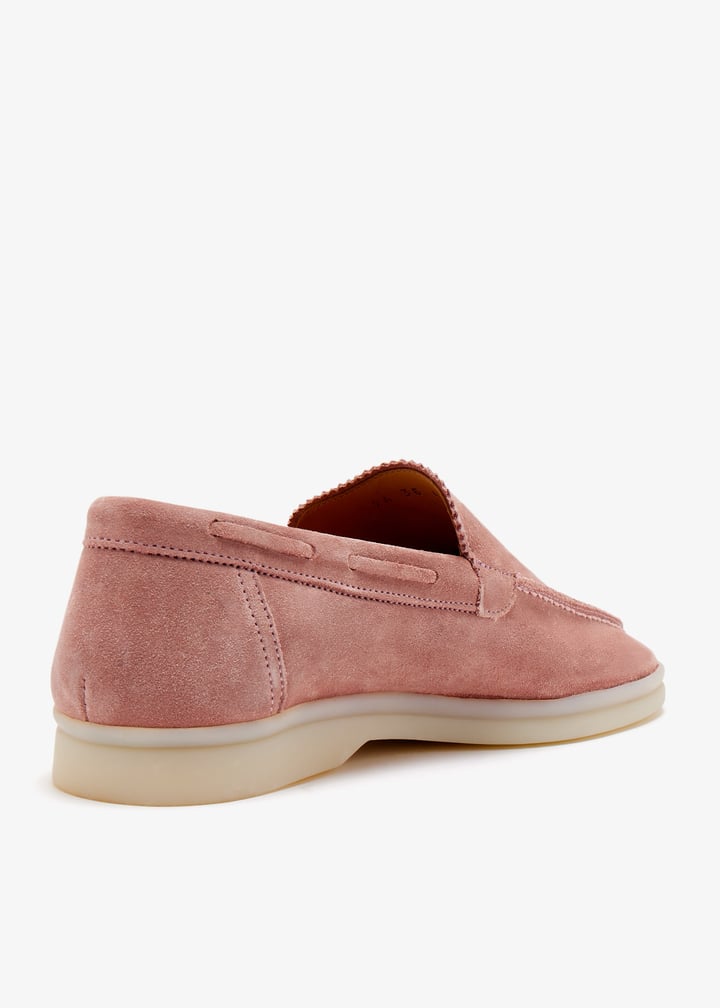 yacht-nude_6.jpg?ts=20250110030515