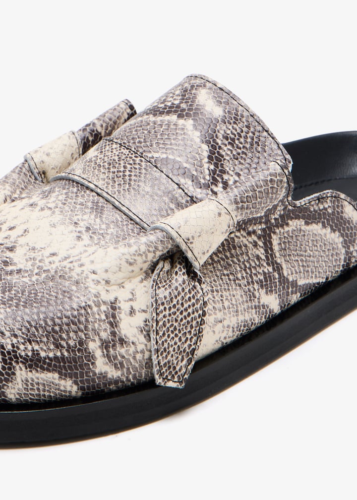 yuzrs26-sh01-ms-63-ashsnk_5.jpg?ts=20251118024233