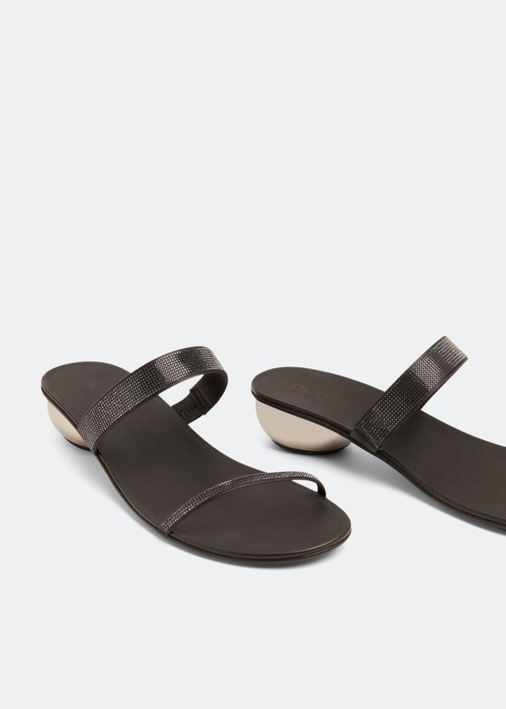 zayna-offblk_3.jpg?ts=20220715030522