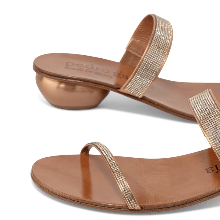 zayna-tanfoi_2.jpg?ts=20220505185006