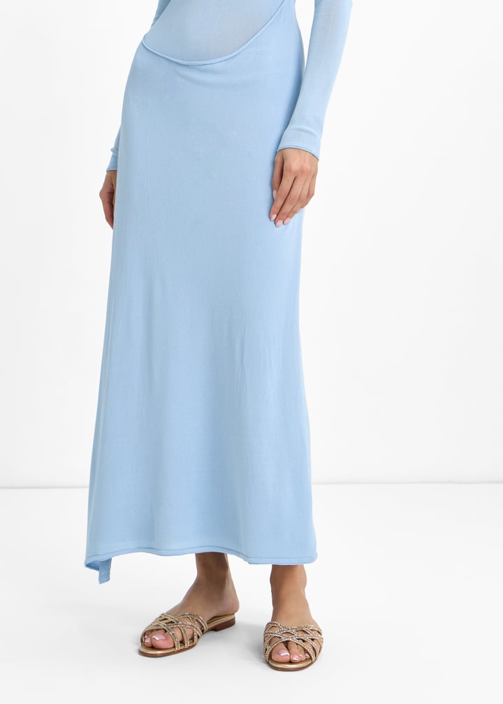 zuri-golpat_2.jpg?ts=20260204022320