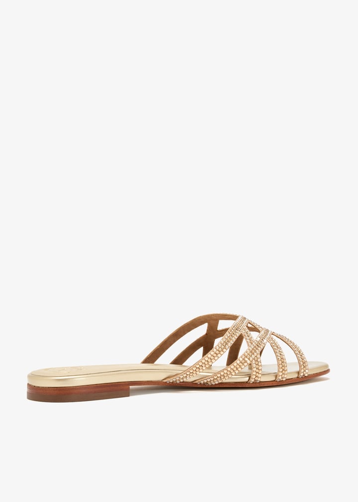 zuri-golpat_6.jpg?ts=20260204022319