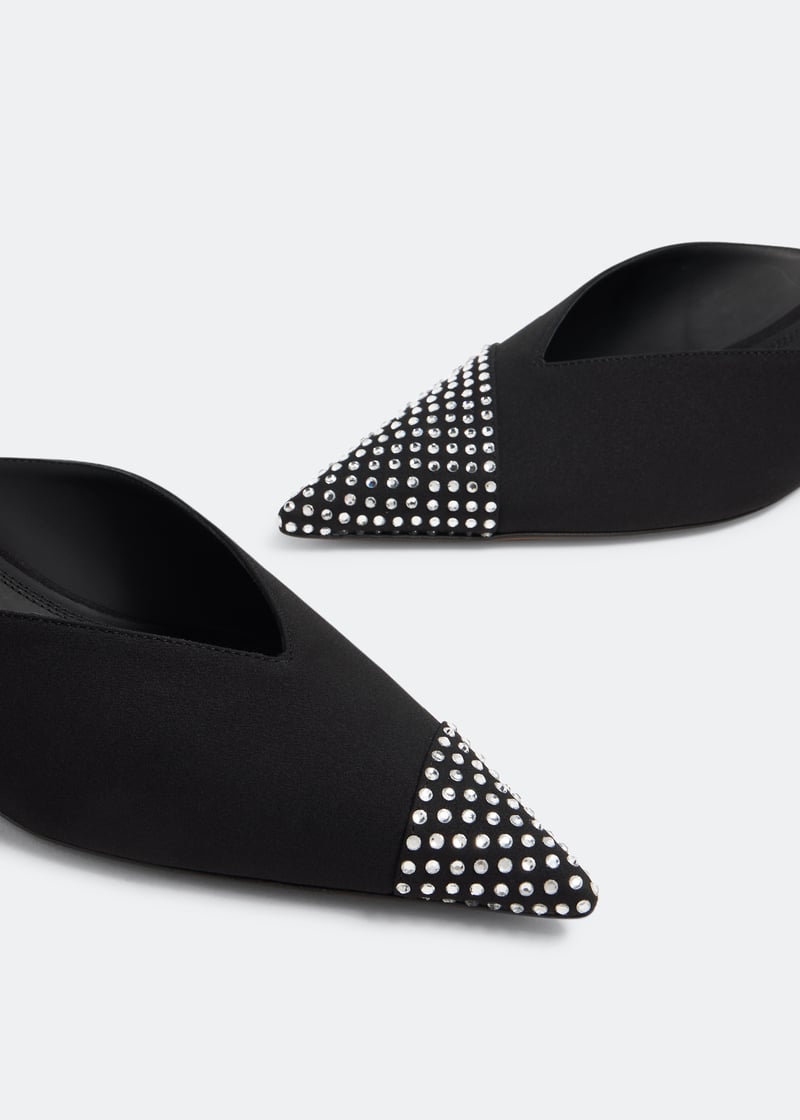 00397cd01-black_3.jpg?ts=20231001030508