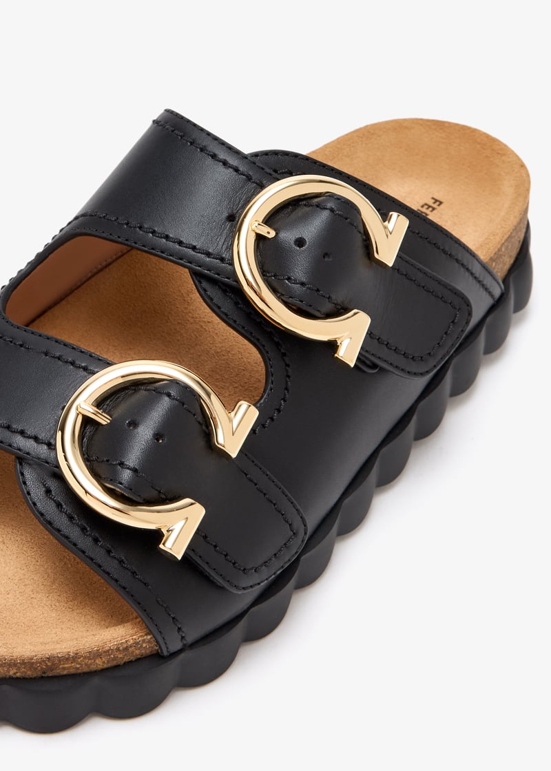 Ferragamo Kapalua Gancino sport sandals for Women - Black in