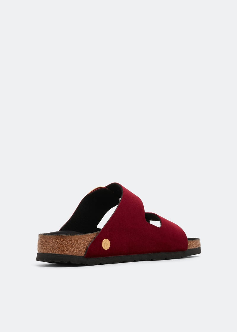 1020152-maroon_4.jpg?ts=20220504173212