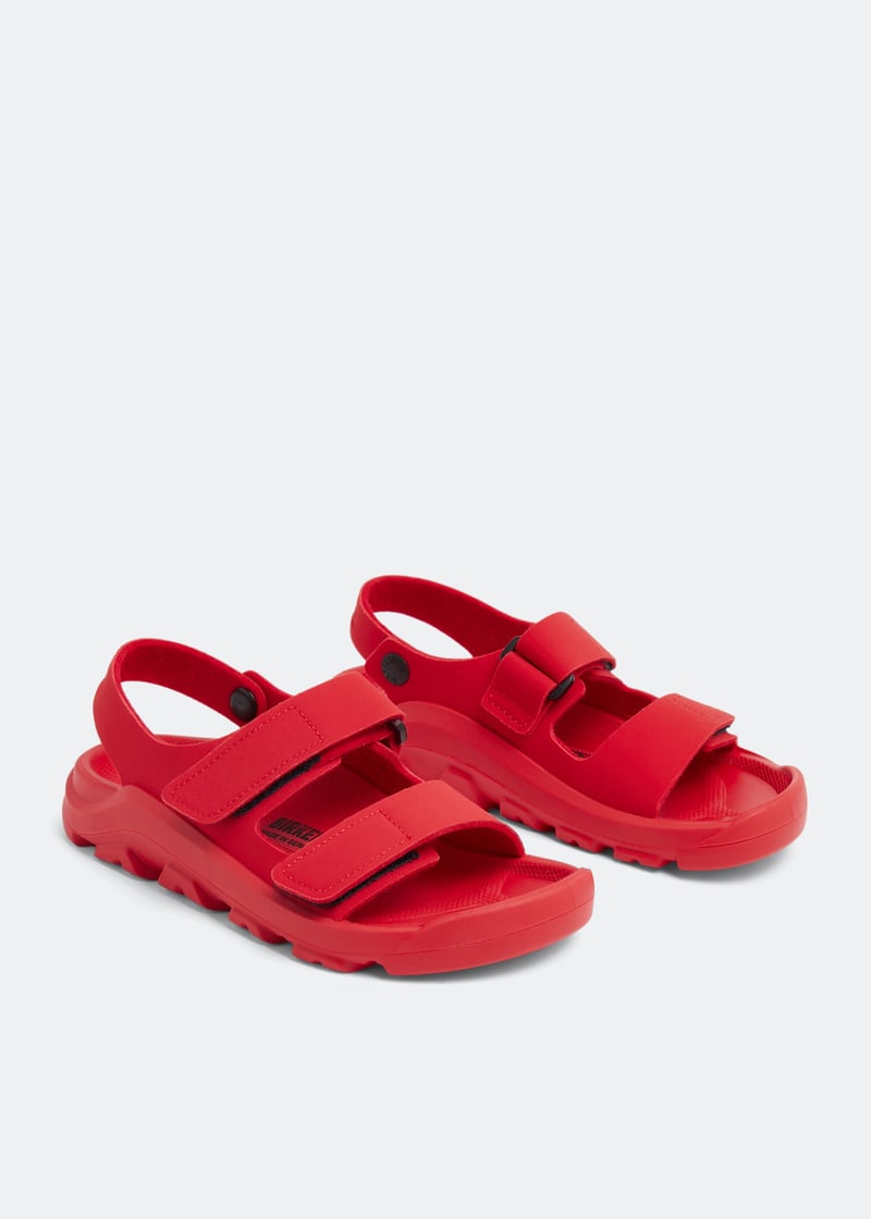 1021680k-actred_4.jpg?ts=20230117032006