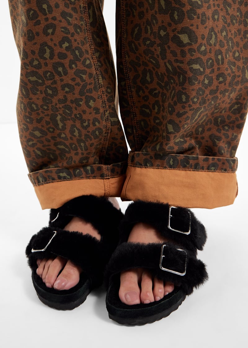 1029990-black_2.jpg?ts=20250101030514