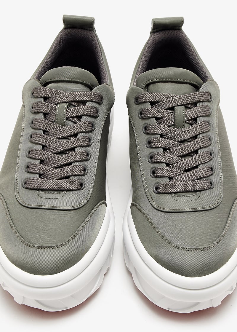 Christian Louboutin Choukario sneakers for Men - Grey in UAE