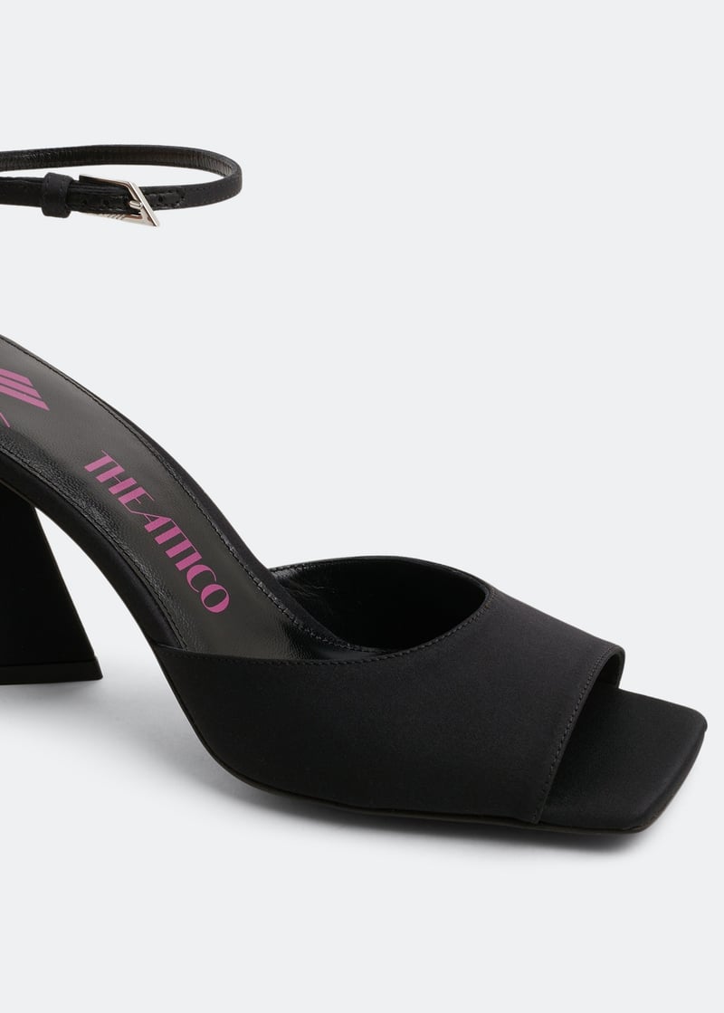 2210ws599v015100-black_3.jpg?ts=20220505160048