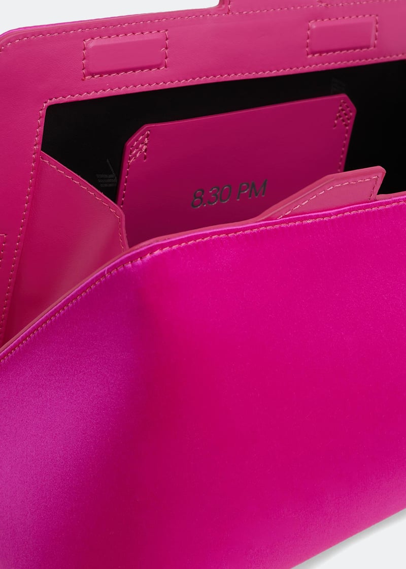 221wah01v007008-fuscia_6.jpg?ts=20220505182510
