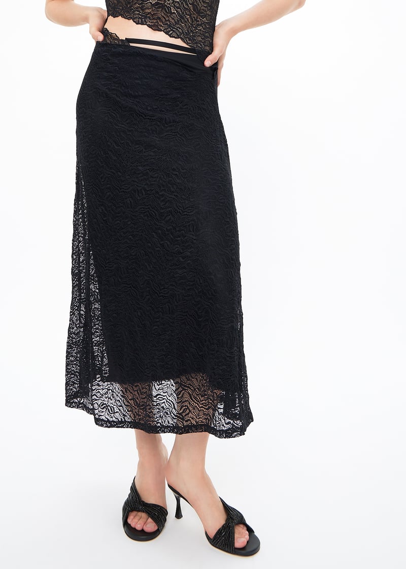 24029386-black_2.jpg?ts=20240725030515