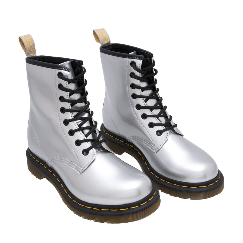 24865040-silver_2.jpg