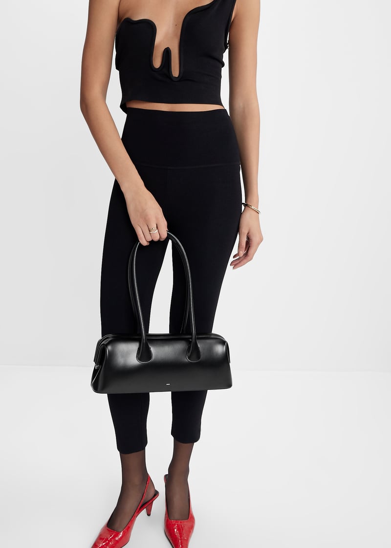 24fwb010132001-black_2.jpg?ts=20241128034113