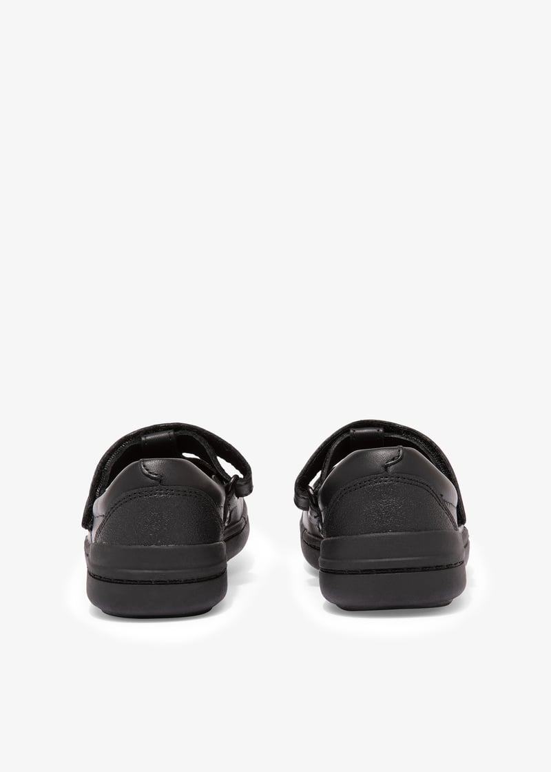 26140648-black_3.jpg?ts=20231102030517