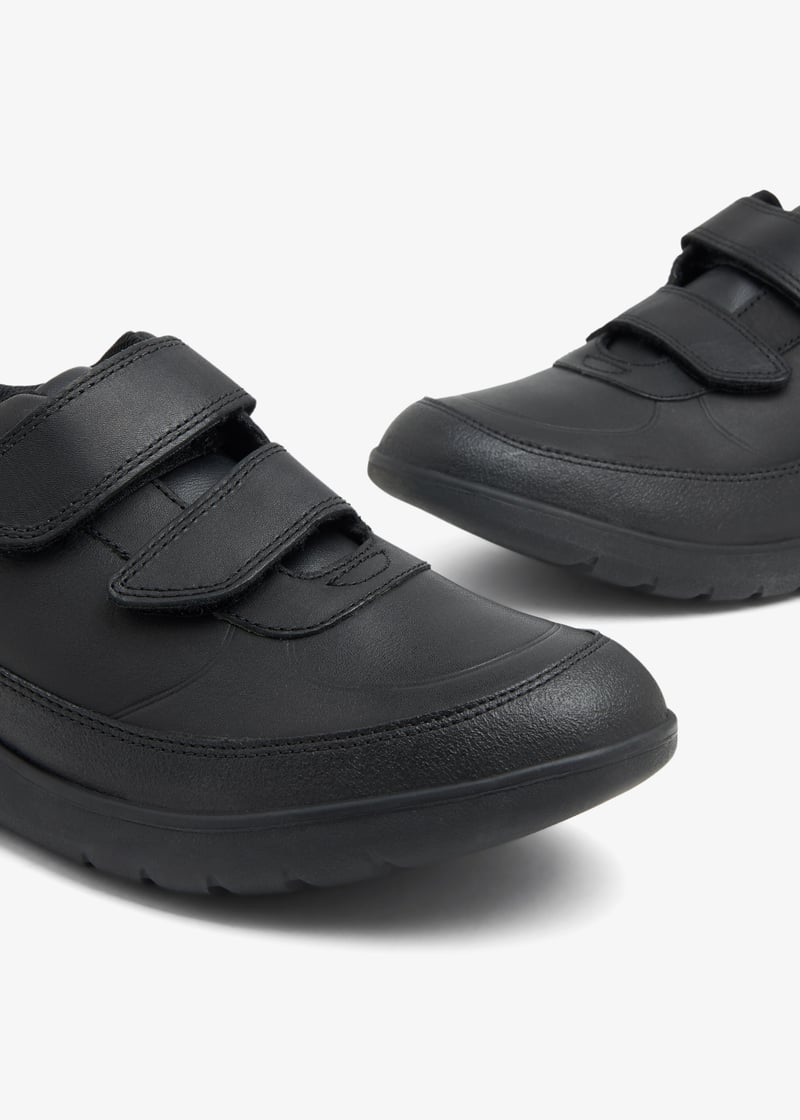 26149409-black_3.jpg?ts=20231024143133