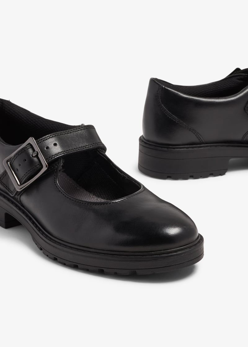 26161172-black_3.jpg?ts=20231024143134