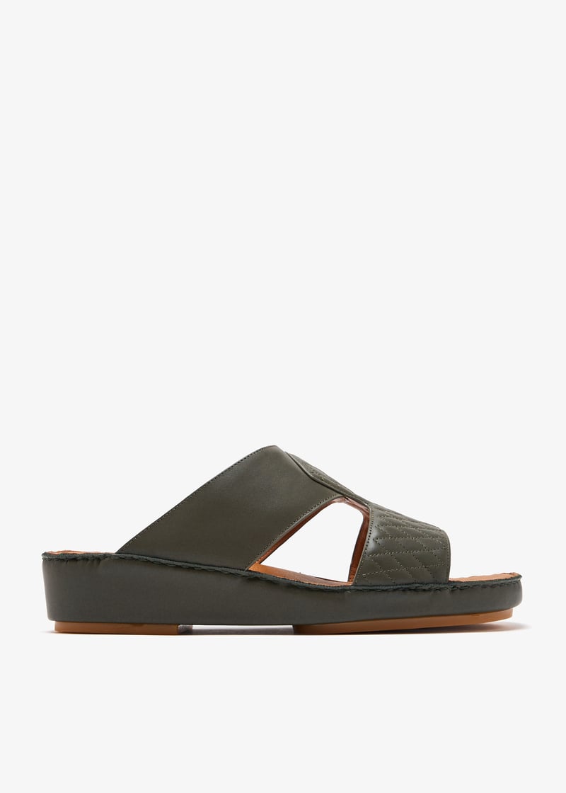 76118-olive_1.jpg?ts=20250603115024