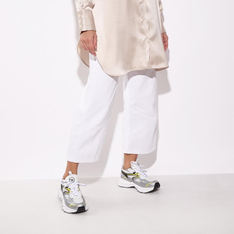 93074-silyel_5.jpg?ts=20220505183412