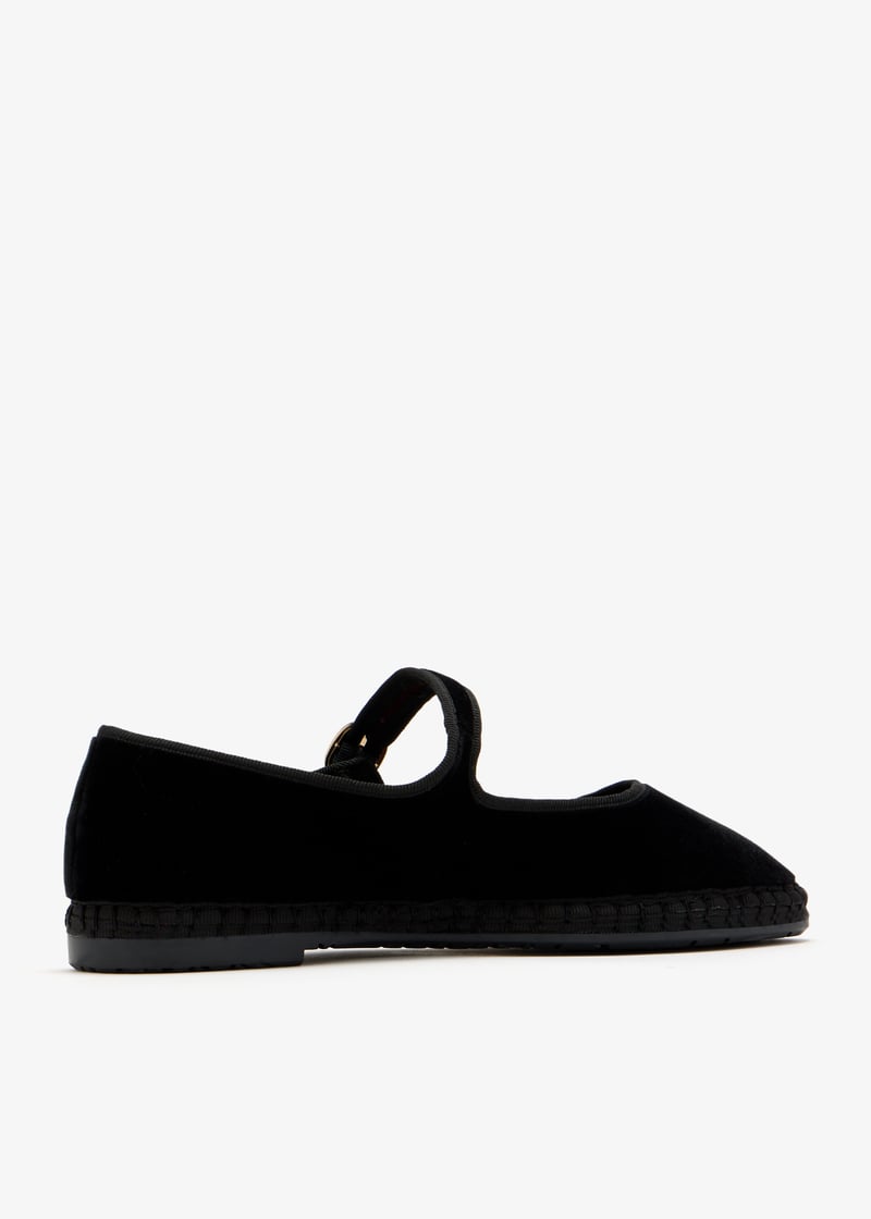 antonia-black_6.jpg?ts=20241126030518