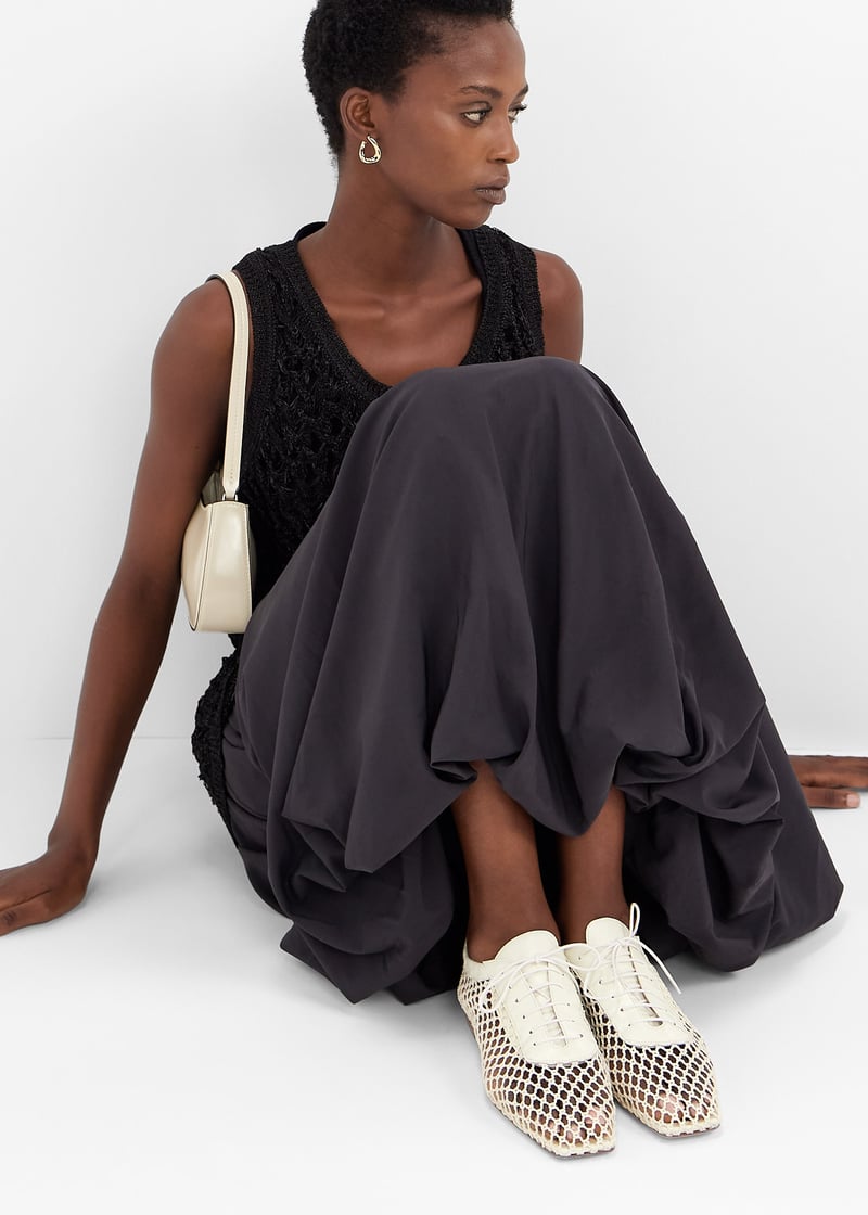 antonia-off_2.jpg?ts=20250109032515