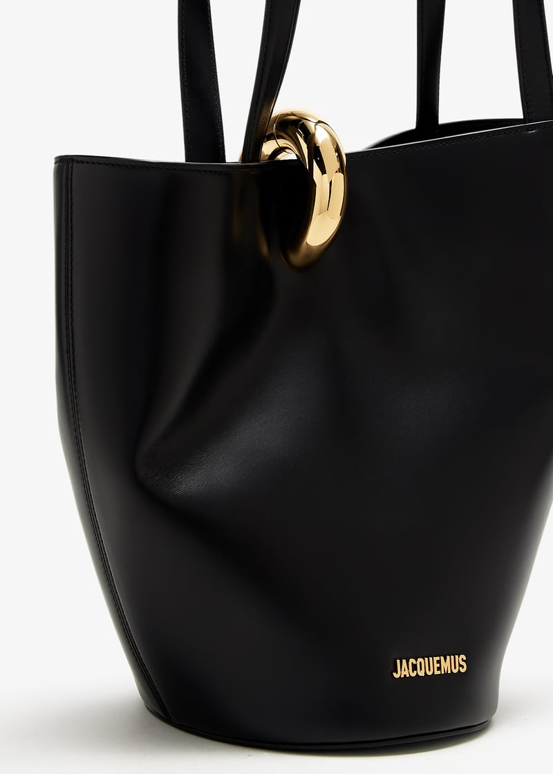 【関税＆送料込み】Jacquemus 'Le Bambola Moyen' Black Shoul The medium Bambola by JACQUEMUS | Official website