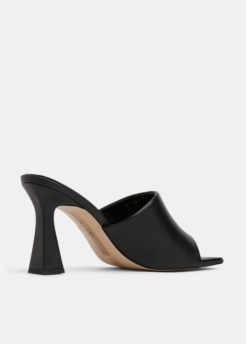 carmen-black_4.jpg?ts=20220505183622