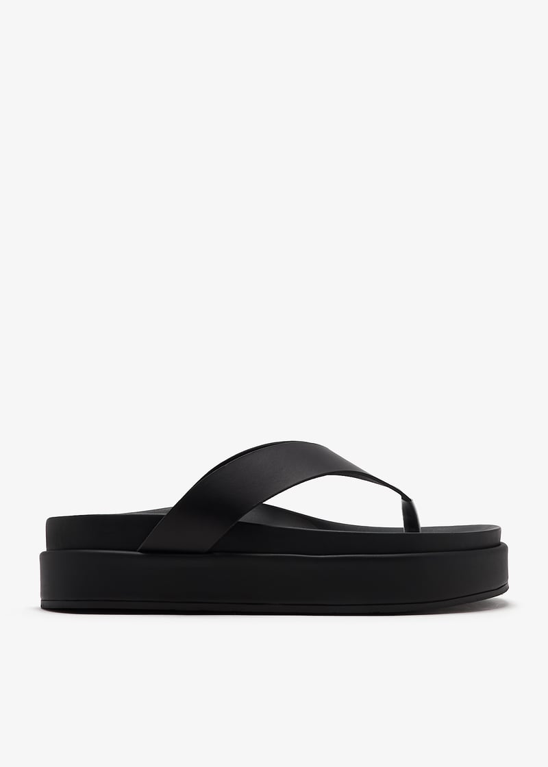 charys-black_1.jpg?ts=20241121032515