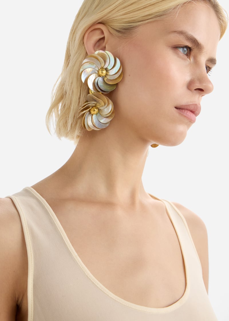 efleurdeshells3-white_2.jpg?ts=20250523095022