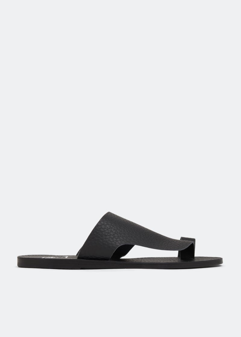 erinm-black_1.jpg?ts=20230110030508