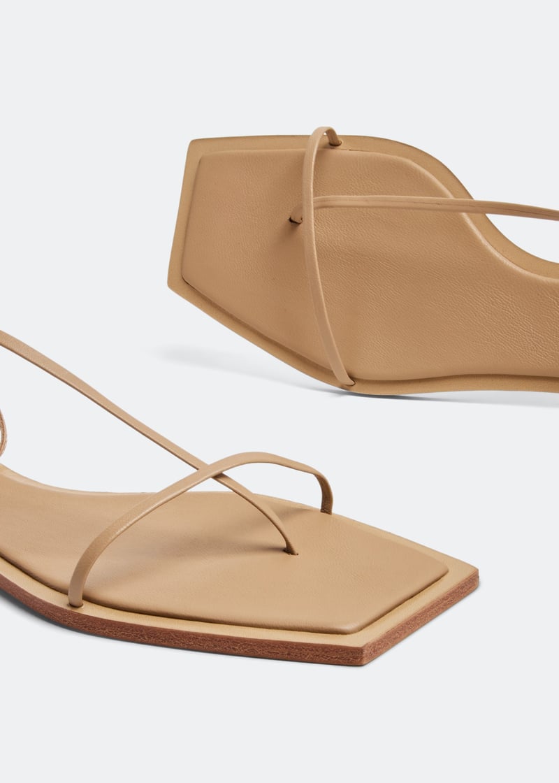 f302-cfs-beige_3.jpg?ts=20221225030507