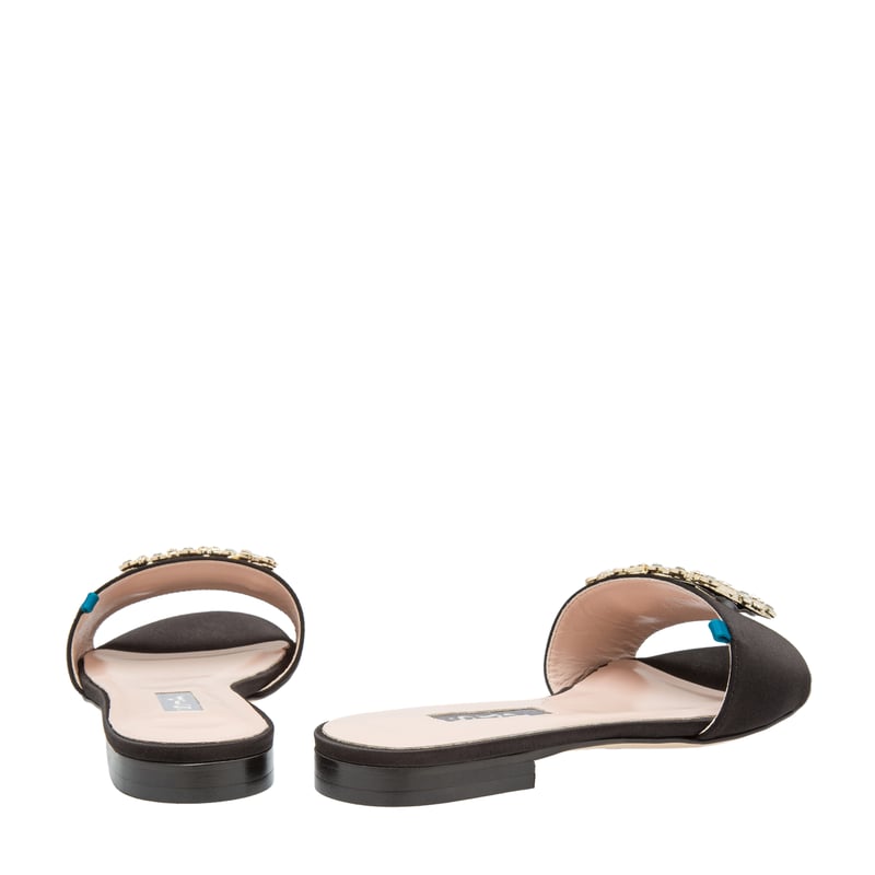 grace_flat-000_3.jpg