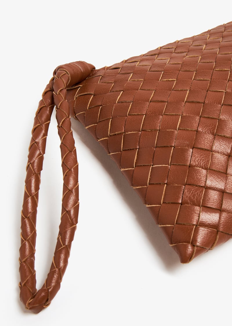handwovenpouch-camel_5.jpg?ts=20240329033531