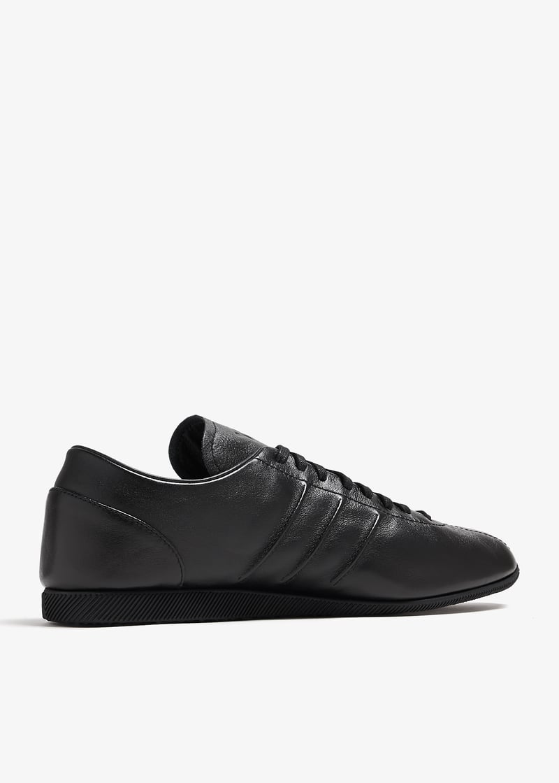 ie1450-black_6.jpg?ts=20240803030511