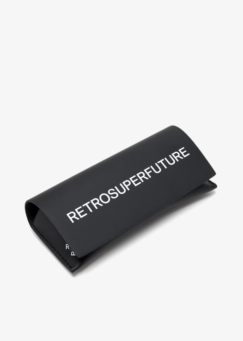 ie3a-black_7.jpg?ts=20250521050821