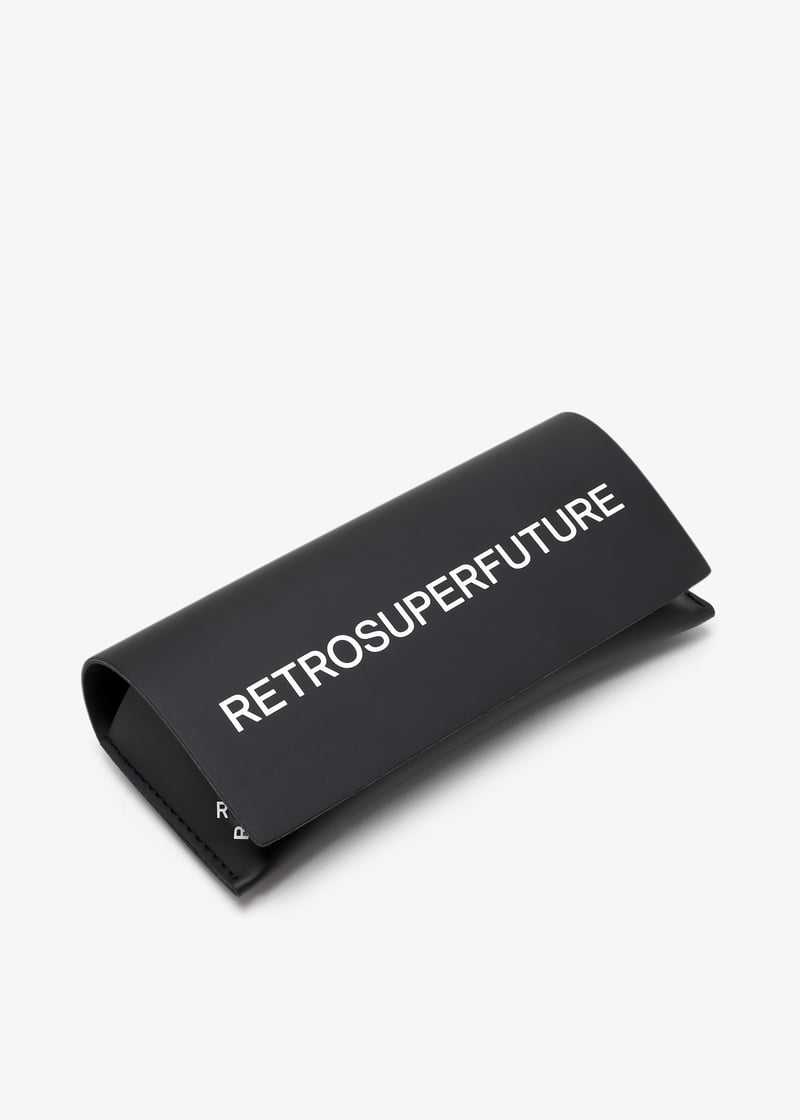 ijs7-black_7.jpg?ts=20250521050827