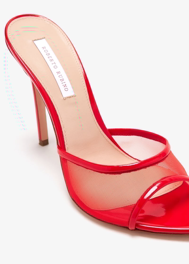 julia-105-red_5.jpg?ts=20241106040613