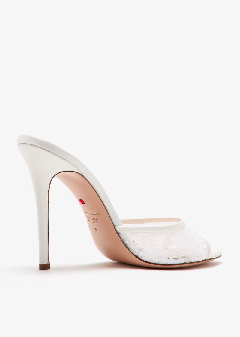 julia-105-white_6.jpg?ts=20241106030520