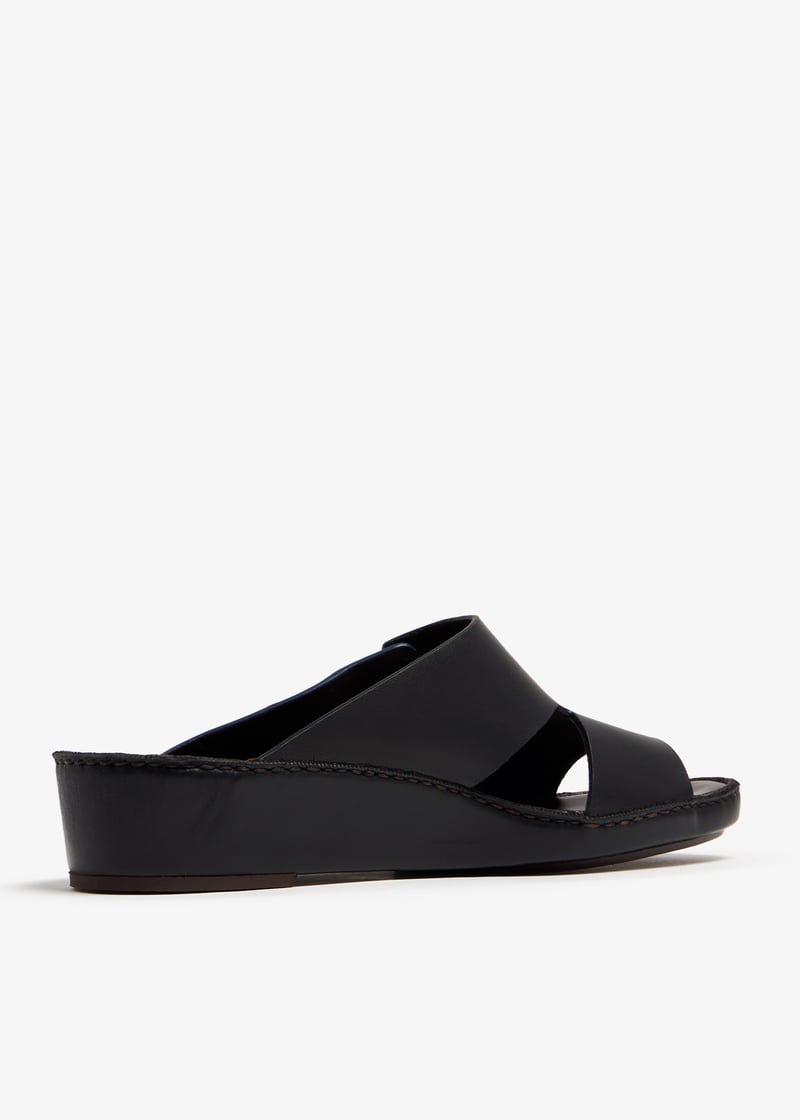 lmo1651lncnb-black-irisblue_4.jpg?ts=20240202040031