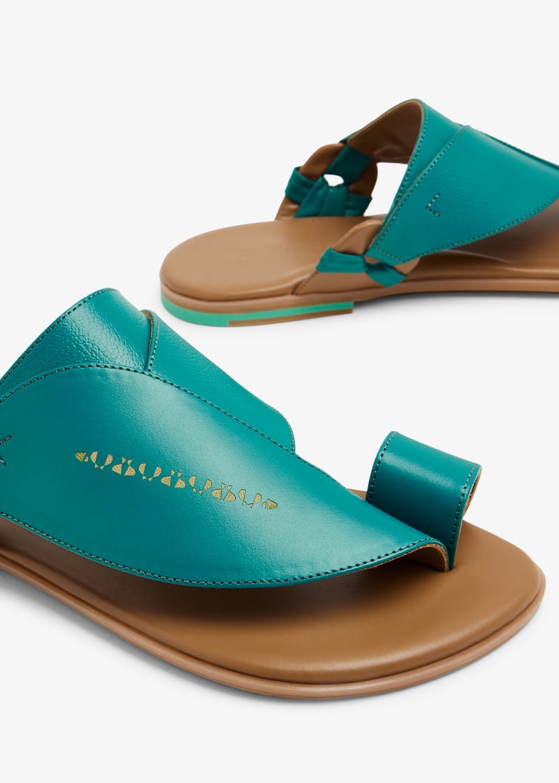 m-ahazeej-teal_3.jpg?ts=20231229032614