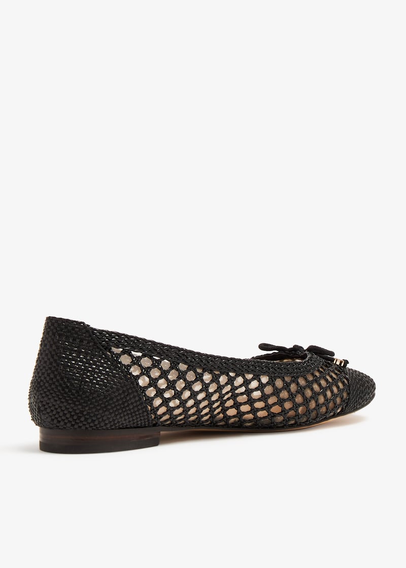 may-black_4.jpg?ts=20231110031014